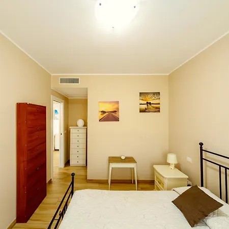 Casa Isabella Apartment *