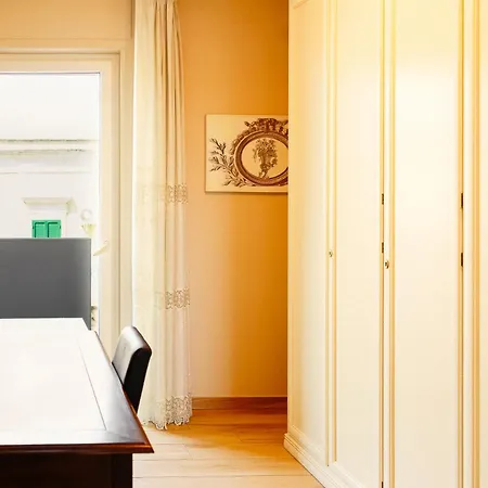 Casa Isabella Apartment *